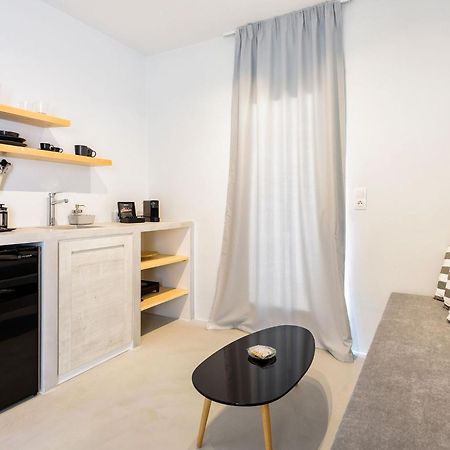 Peven Suites Náousa Buitenkant foto