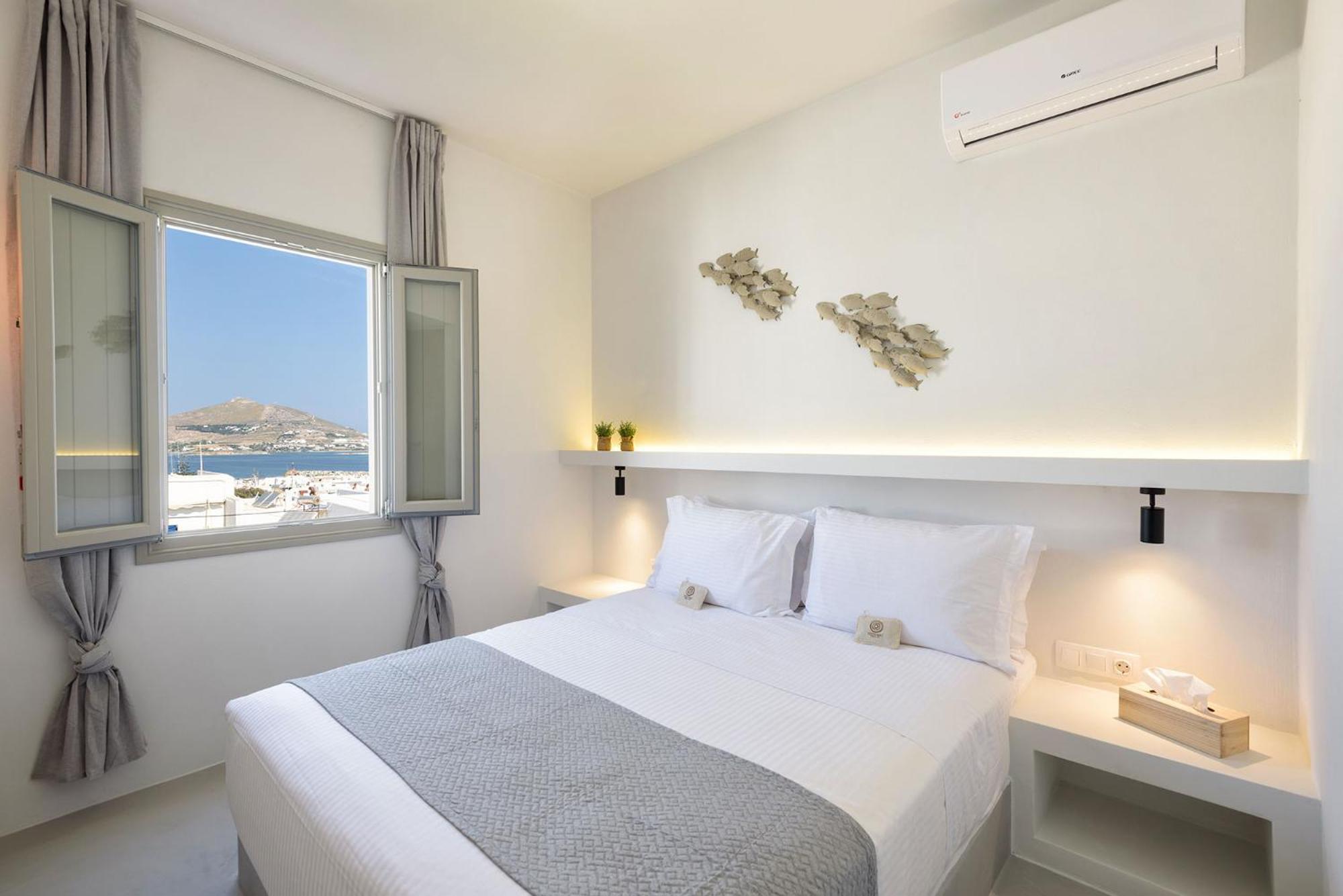 Peven Suites Náousa Buitenkant foto