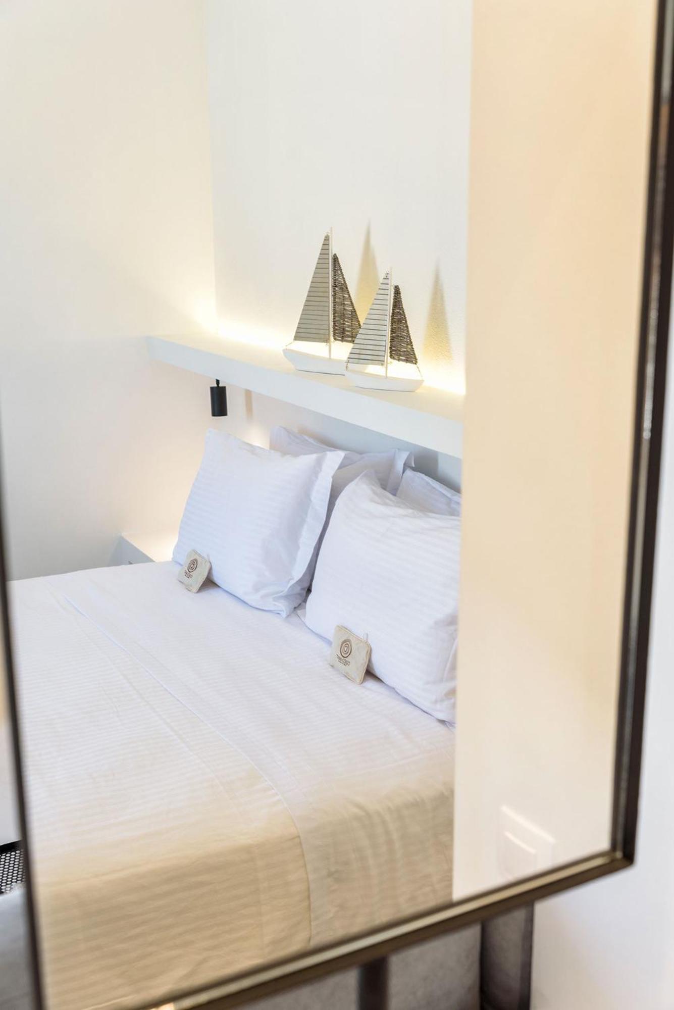 Peven Suites Náousa Buitenkant foto