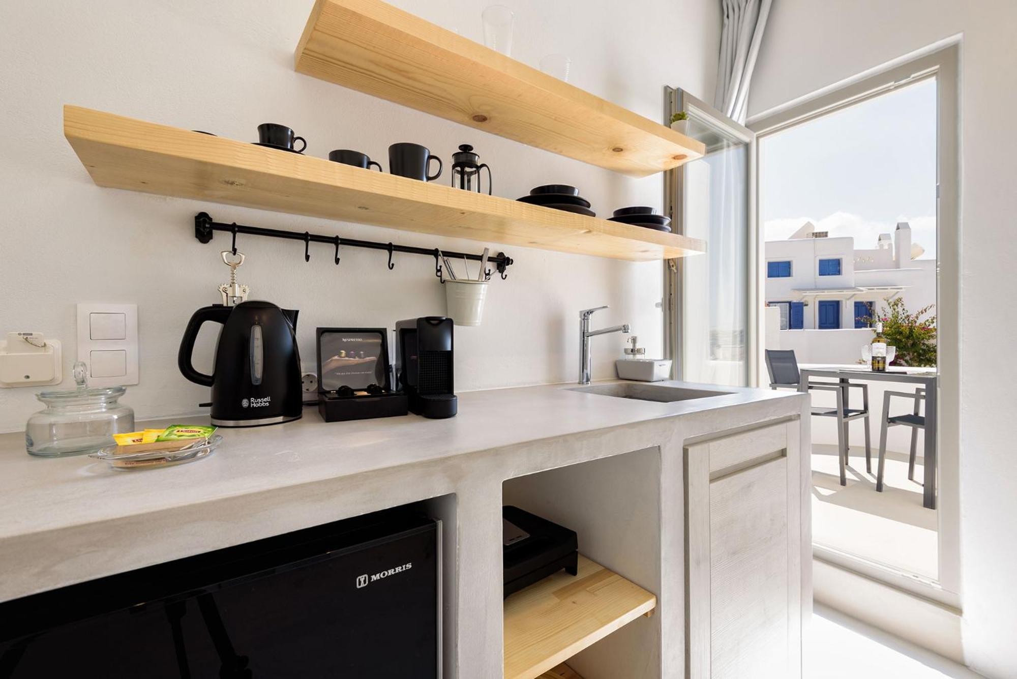 Peven Suites Náousa Buitenkant foto