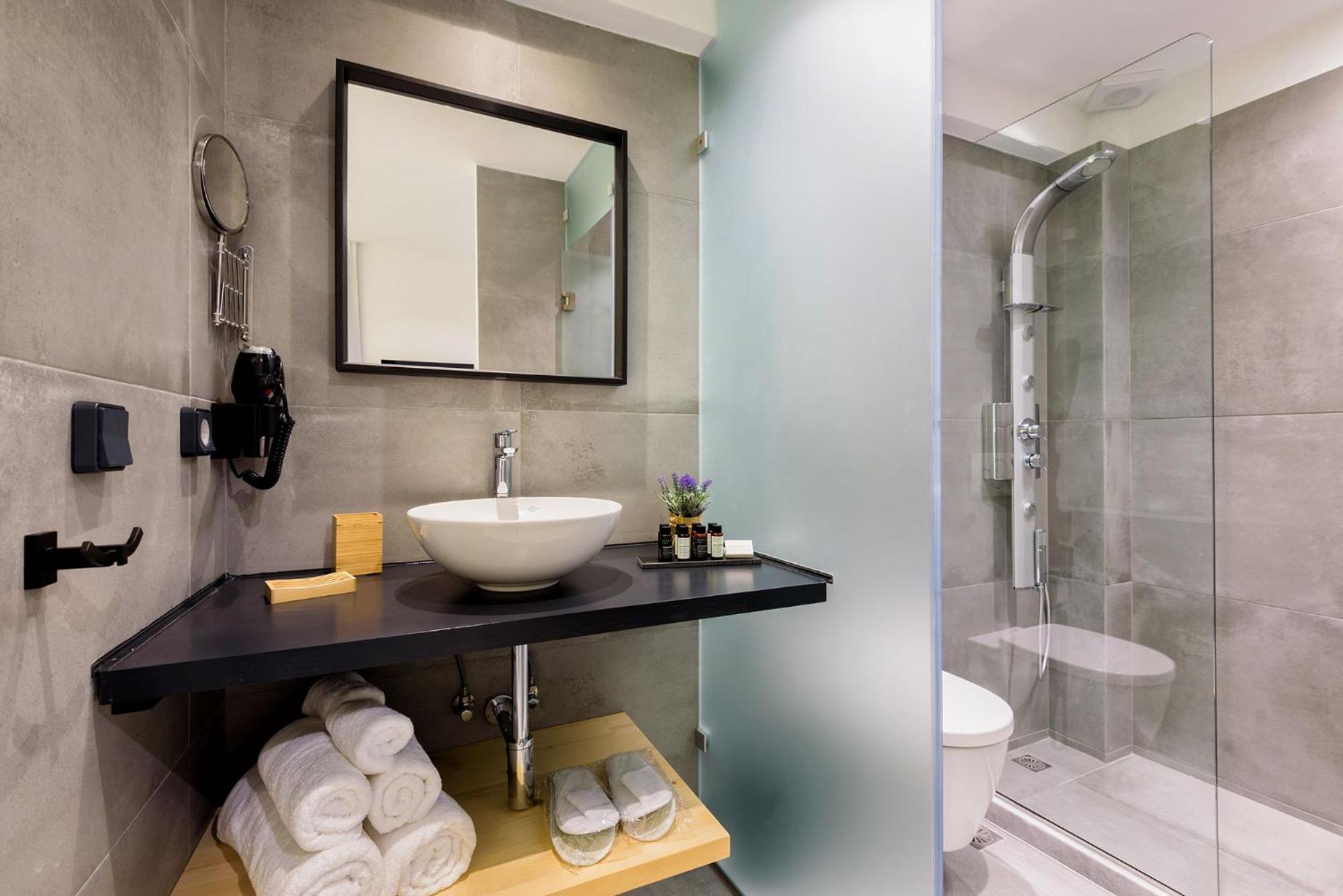 Peven Suites Náousa Buitenkant foto