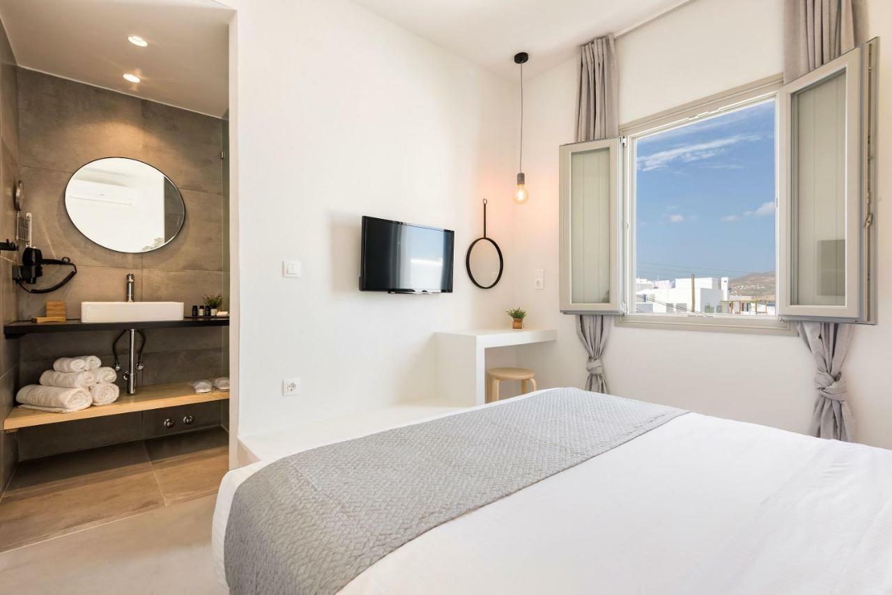 Peven Suites Náousa Buitenkant foto